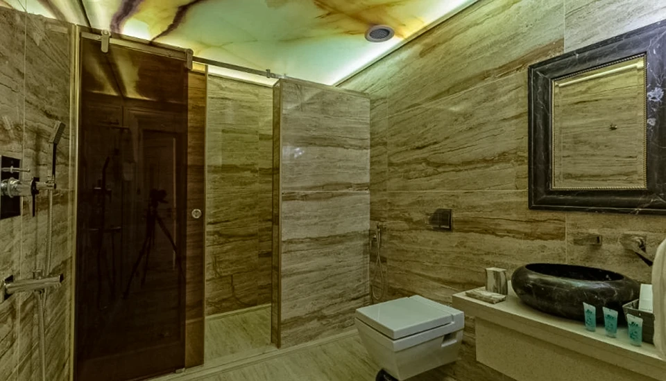 هتل آکوا لیبرتی تفلیس